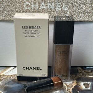 CHANEL LES BEIGES WATER-FRESH TINT MEDIUM PLUS